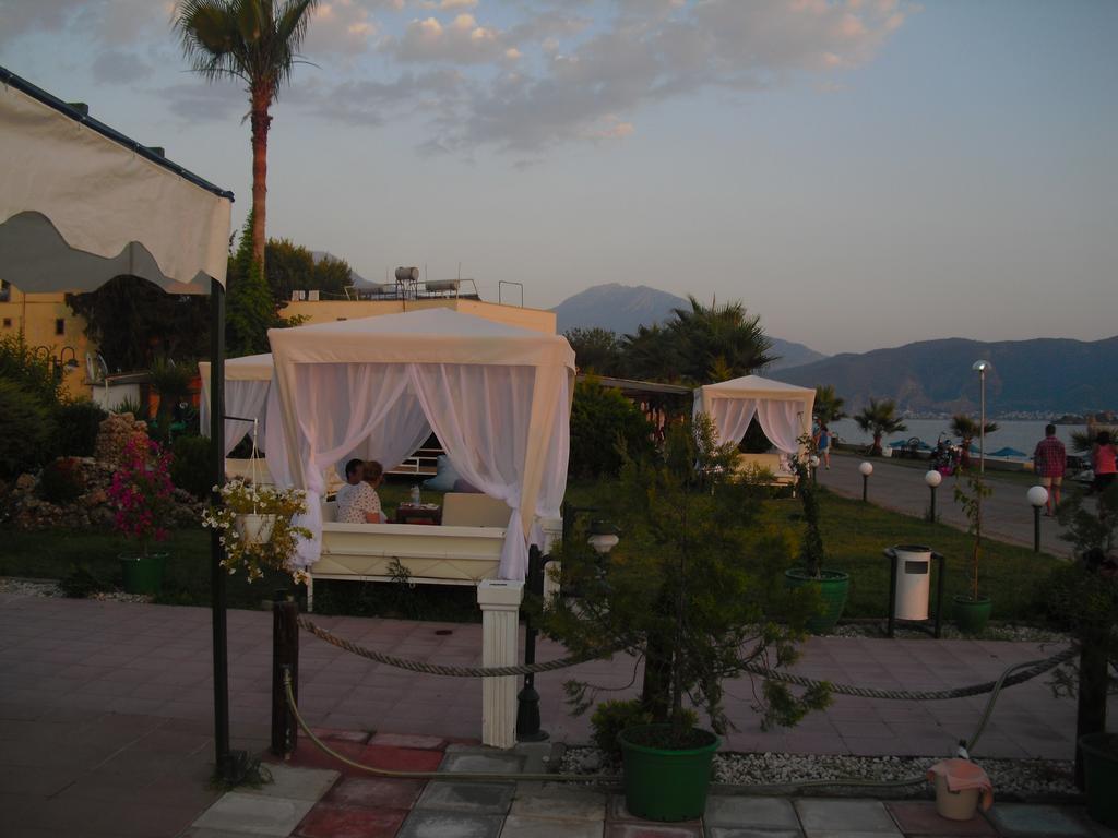 Ceren Hotel Фетхие Номер фото